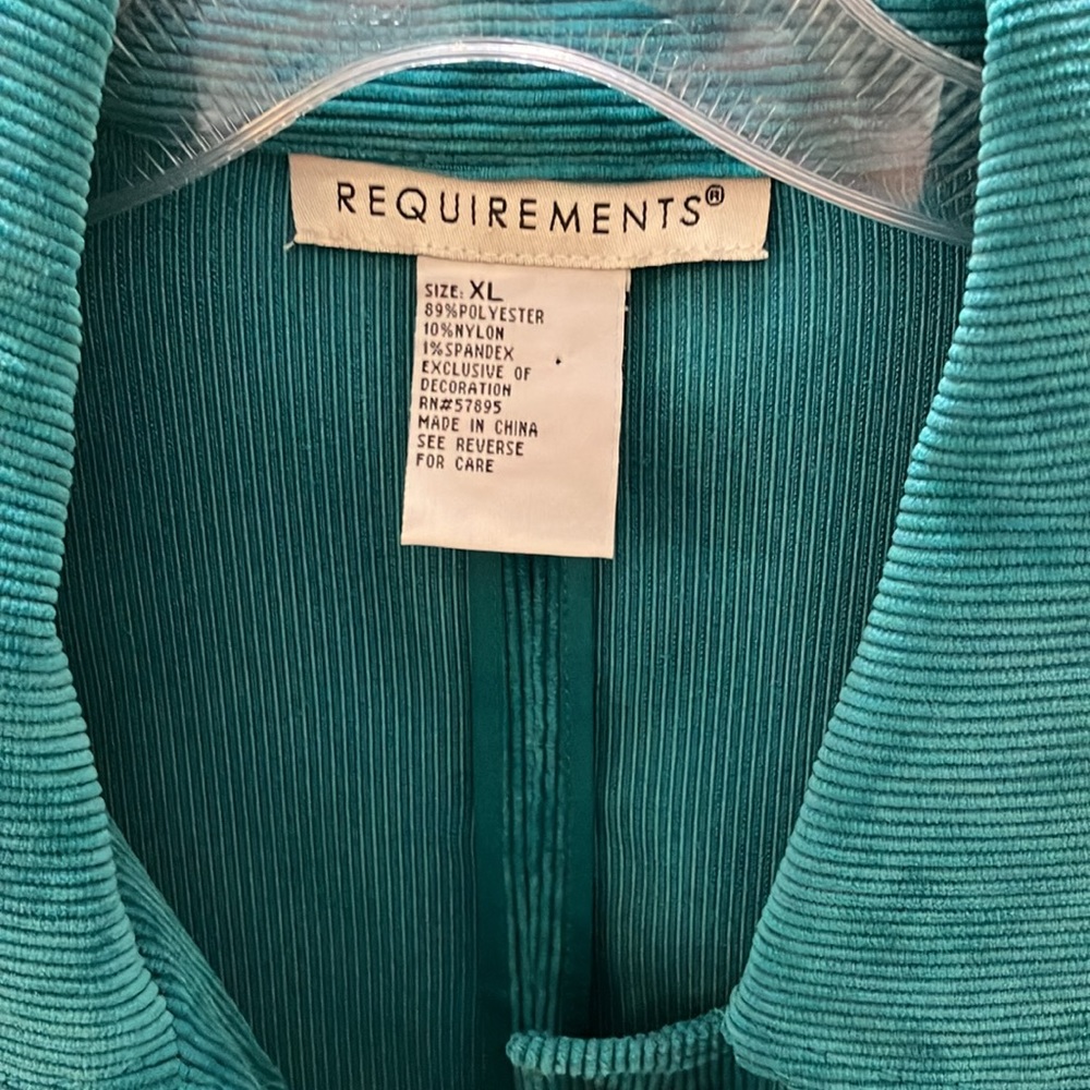 Ladies Green Button-Down Jacket Size Xl By Requir… - image 2